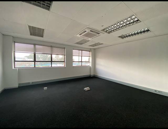 580M² OFFICE TO LET IN KELVIN